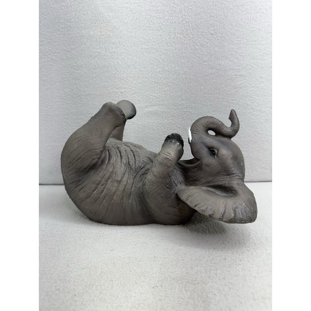 Elephant Wine Bottle Holder Ceramic Tabletop 9.5” Decorative Rack Stand